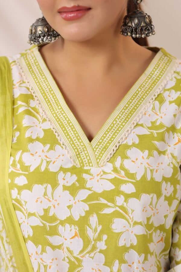 Light Green Cotton Kurta Set with V Neck and Floral Embroidery - Image 5
