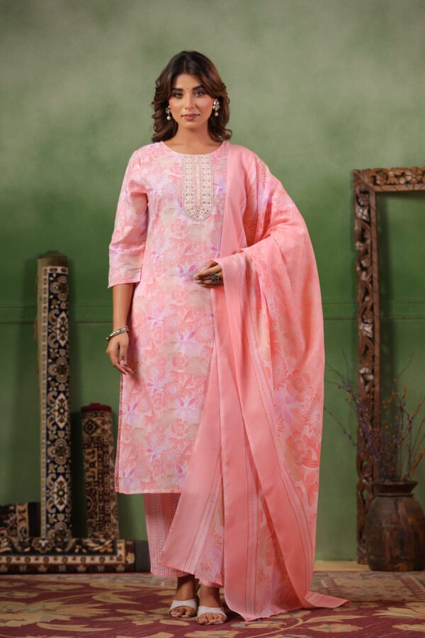 Light Warm Pink Cotton Kurta Set with Floral Pattern and Round Neck