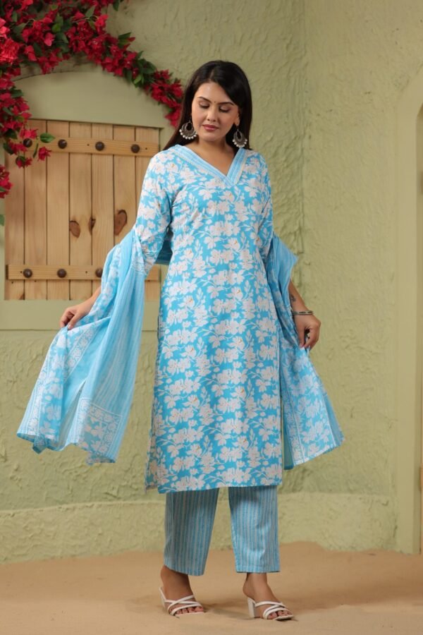 Light Blue Cotton Kurta Set with Floral Embroidery and V Neck - Image 8